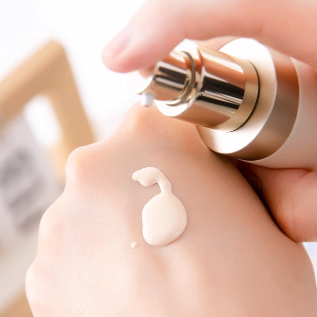 現貨日本WHITEREPE 6D月光立方體精華粉底液30g超優惠WHITEREPEBeauty decoder 醫美護膚品專門店